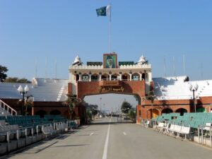 A strict border closure prevented thousands of Pakistani citizens to pass through Attari-Wagah Crossing.
